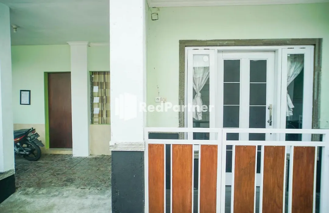 Villa Andri Batu RedPartner-1